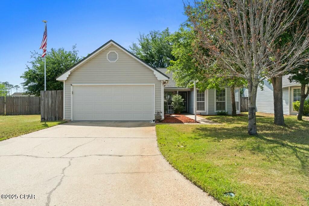 142 Heritage Cir