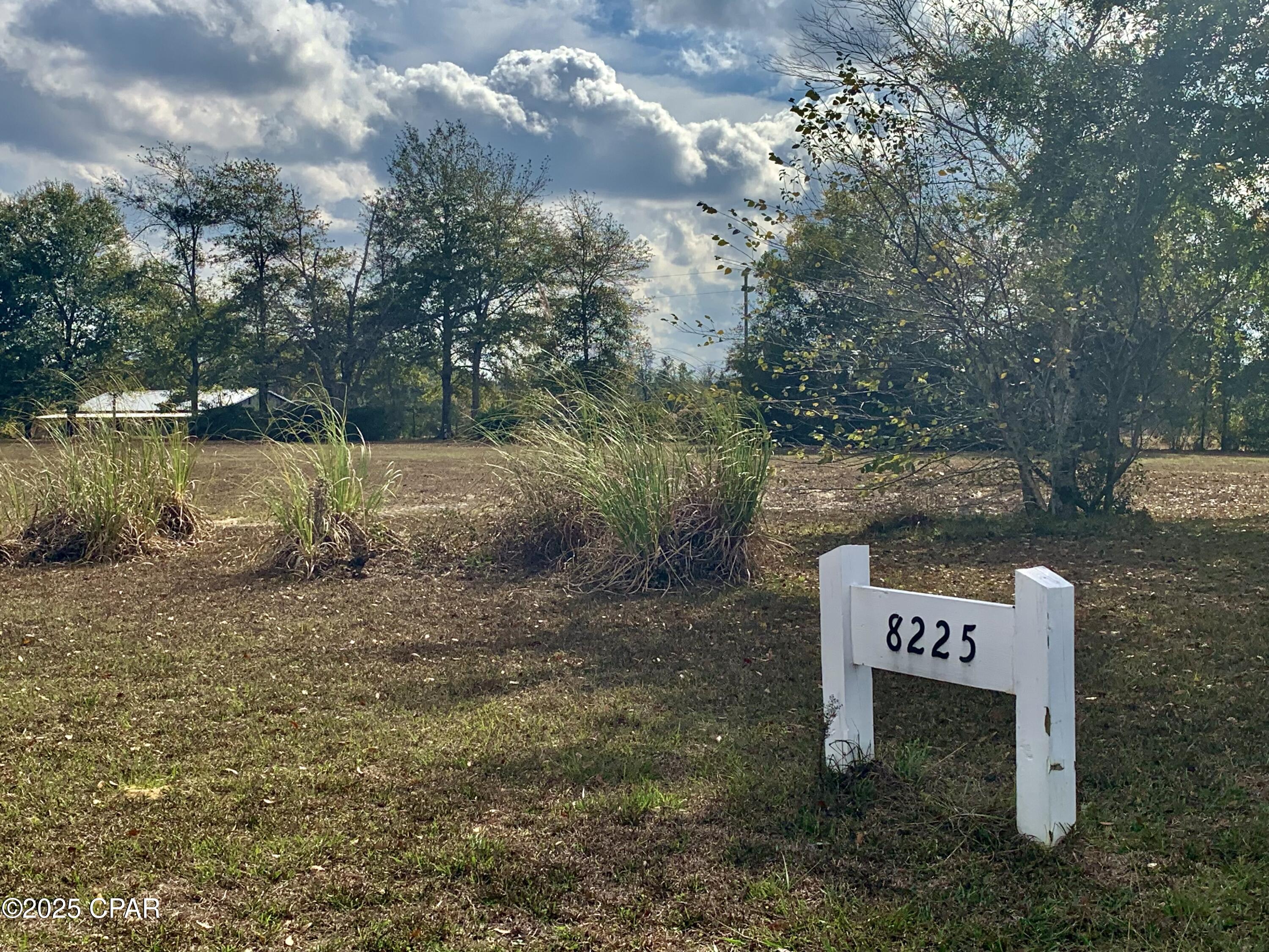 8225 SW County Road 12