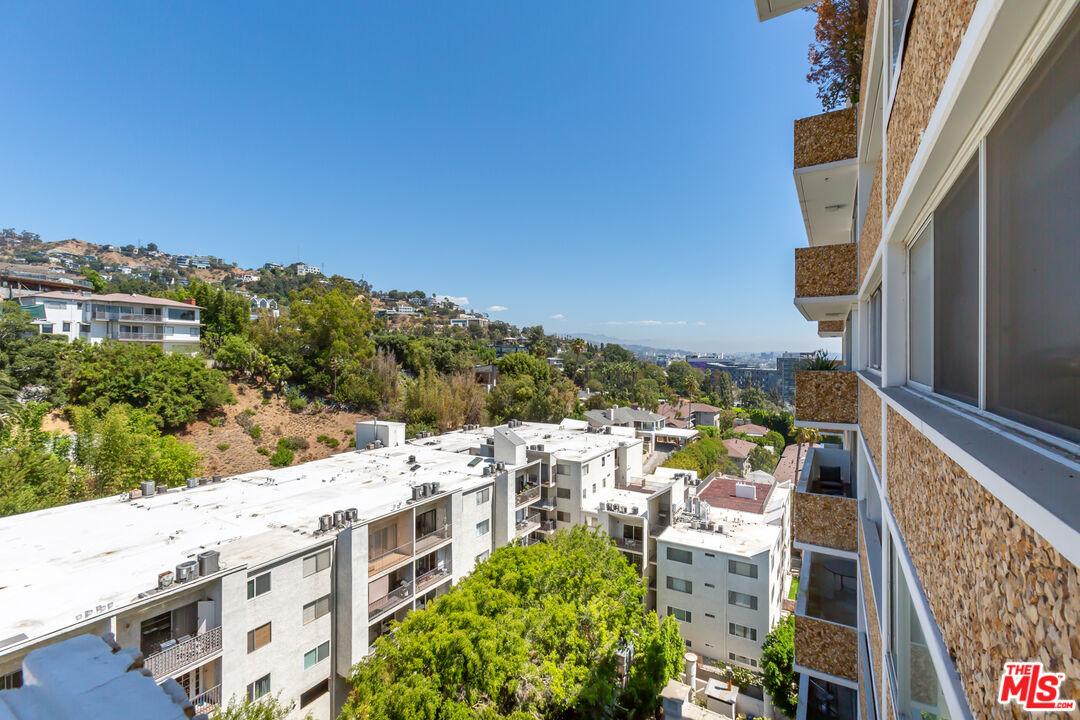 8787 Shoreham Dr Unit: 1102