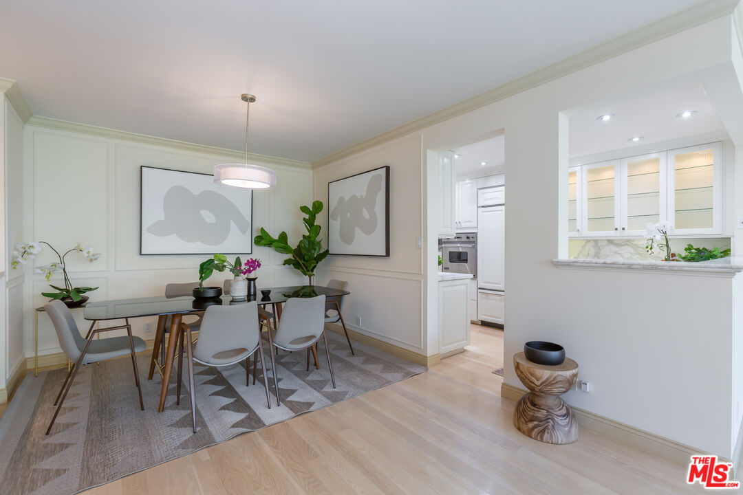 8787 Shoreham Dr Unit: 1102