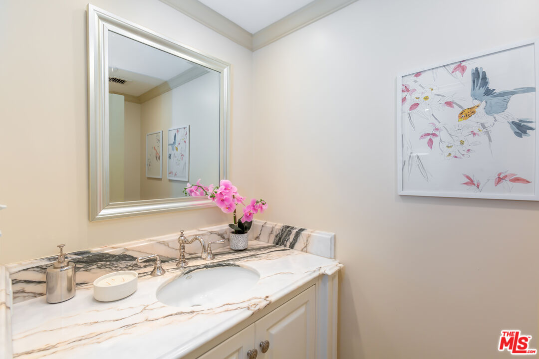 8787 Shoreham Dr Unit: 1102