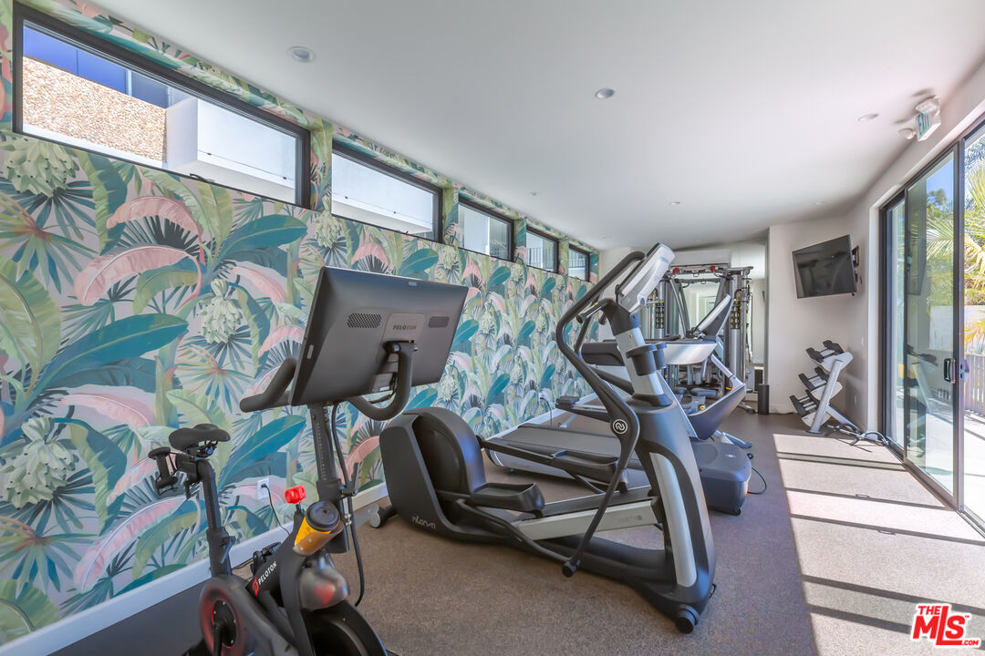 8787 Shoreham Dr Unit: 1102