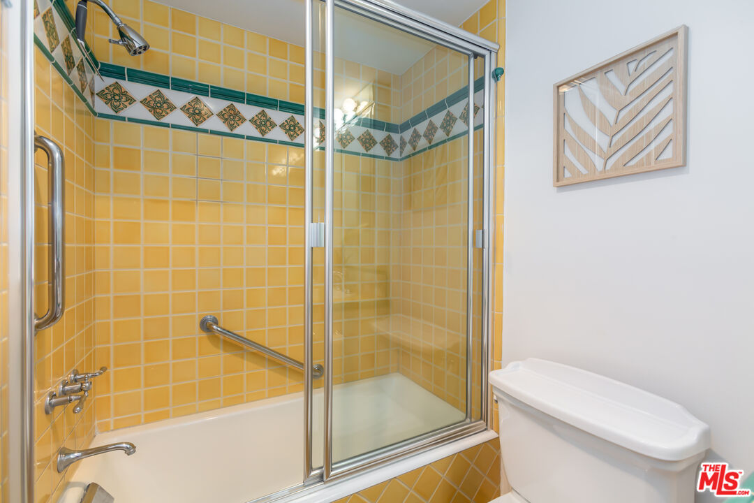 8787 Shoreham Dr Unit: 1102