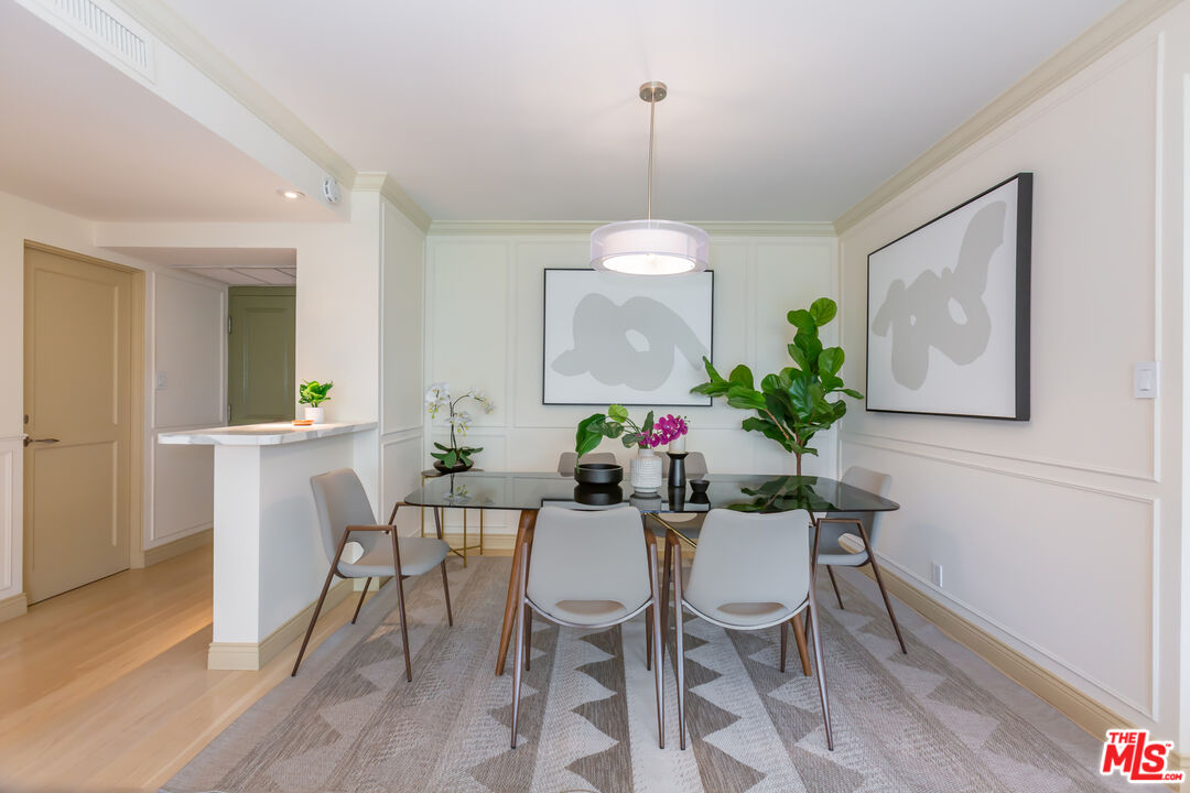 8787 Shoreham Dr Unit: 1102