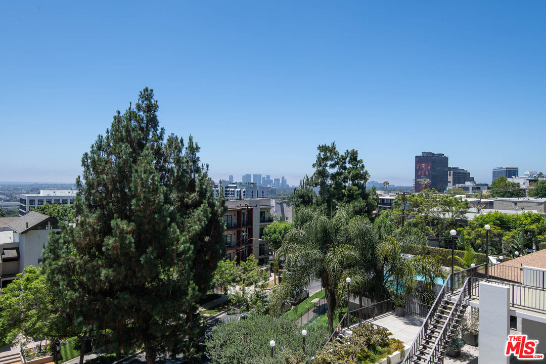 8787 Shoreham Dr Unit: 205