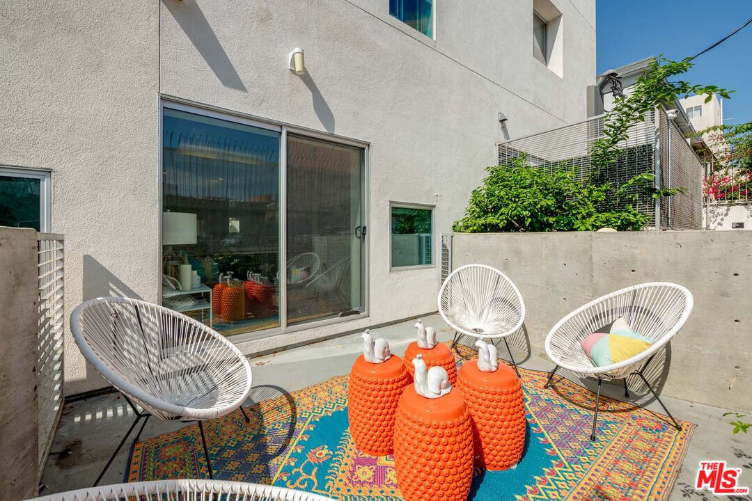 1322 N Detroit St Unit: 3