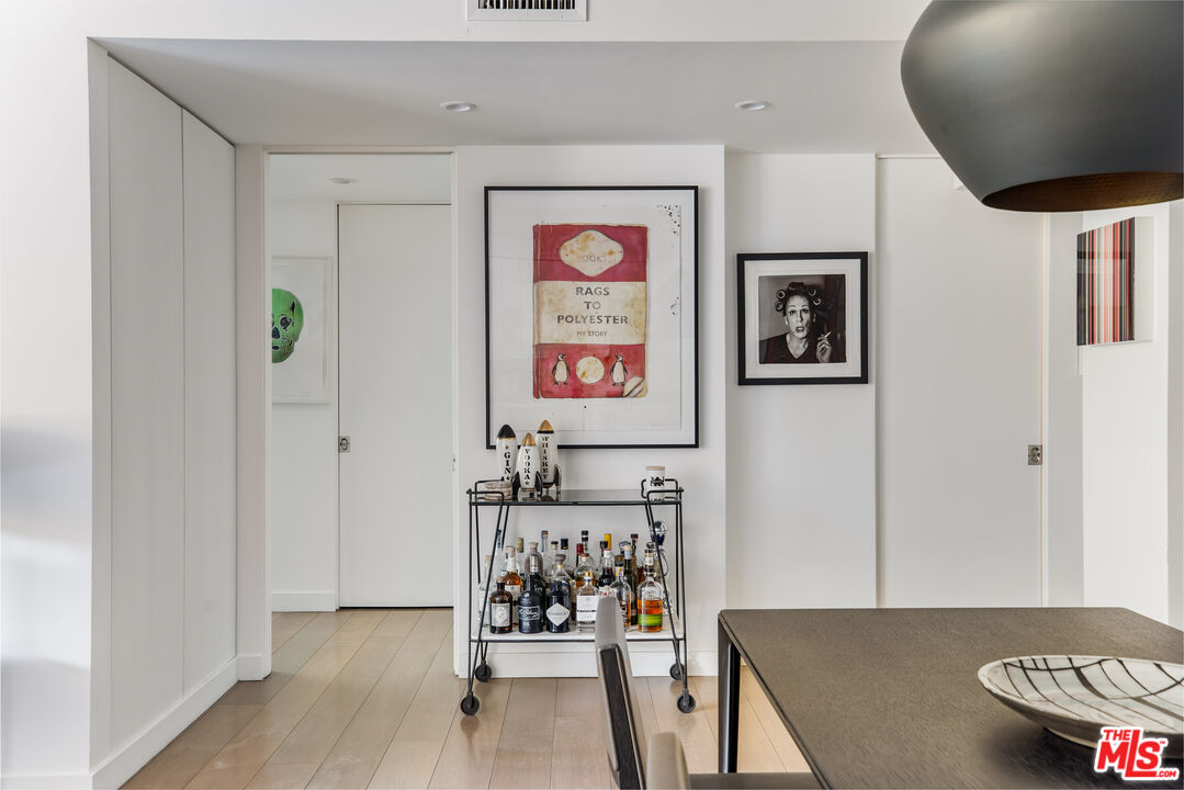 8787 Shoreham Dr Unit: 1002