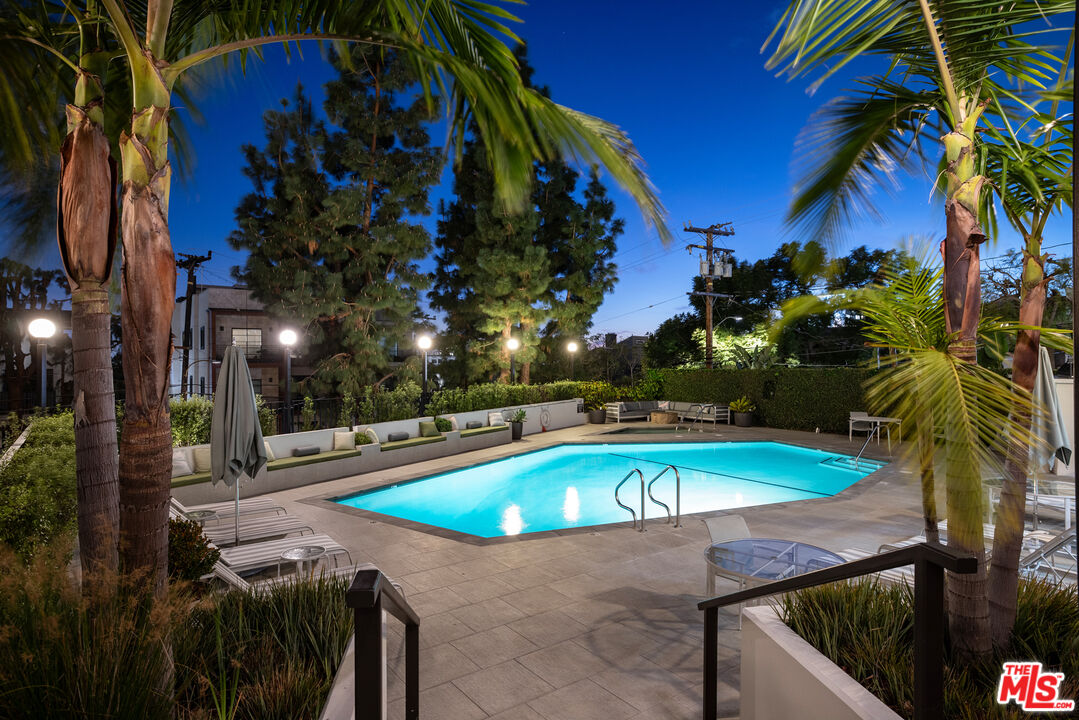 8787 Shoreham Dr Unit: 1002