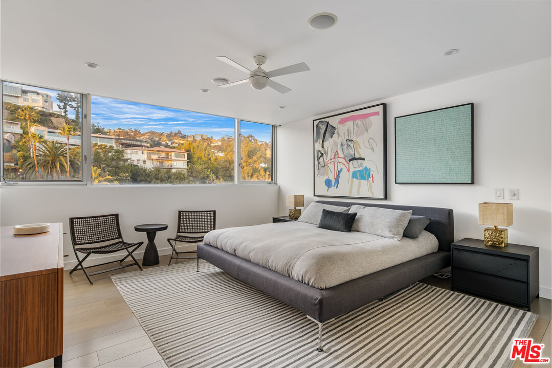 8787 Shoreham Dr Unit: 1002