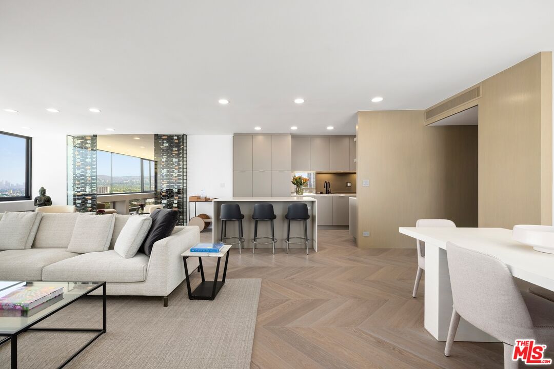 2222 Avenue Of The Stars Unit: 1804