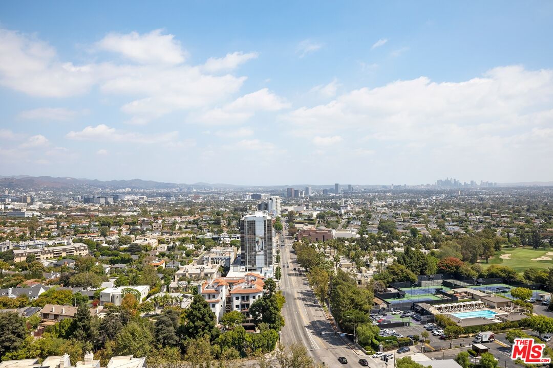 2222 Avenue Of The Stars Unit: 1804