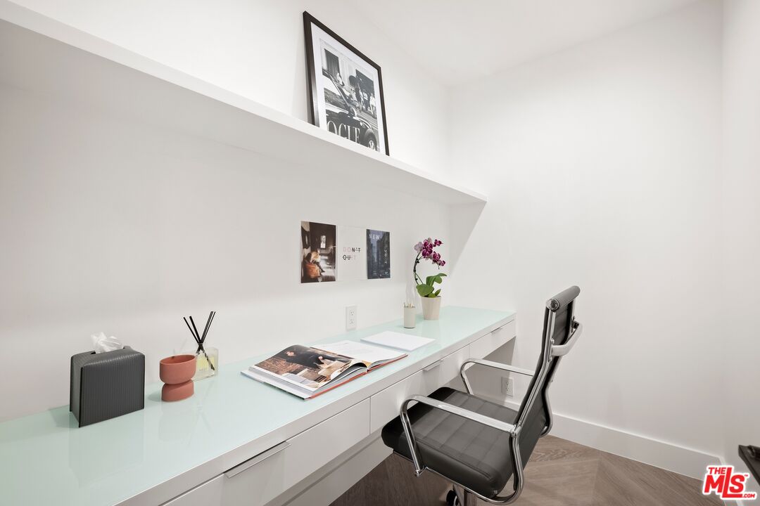 2222 Avenue Of The Stars Unit: 1804