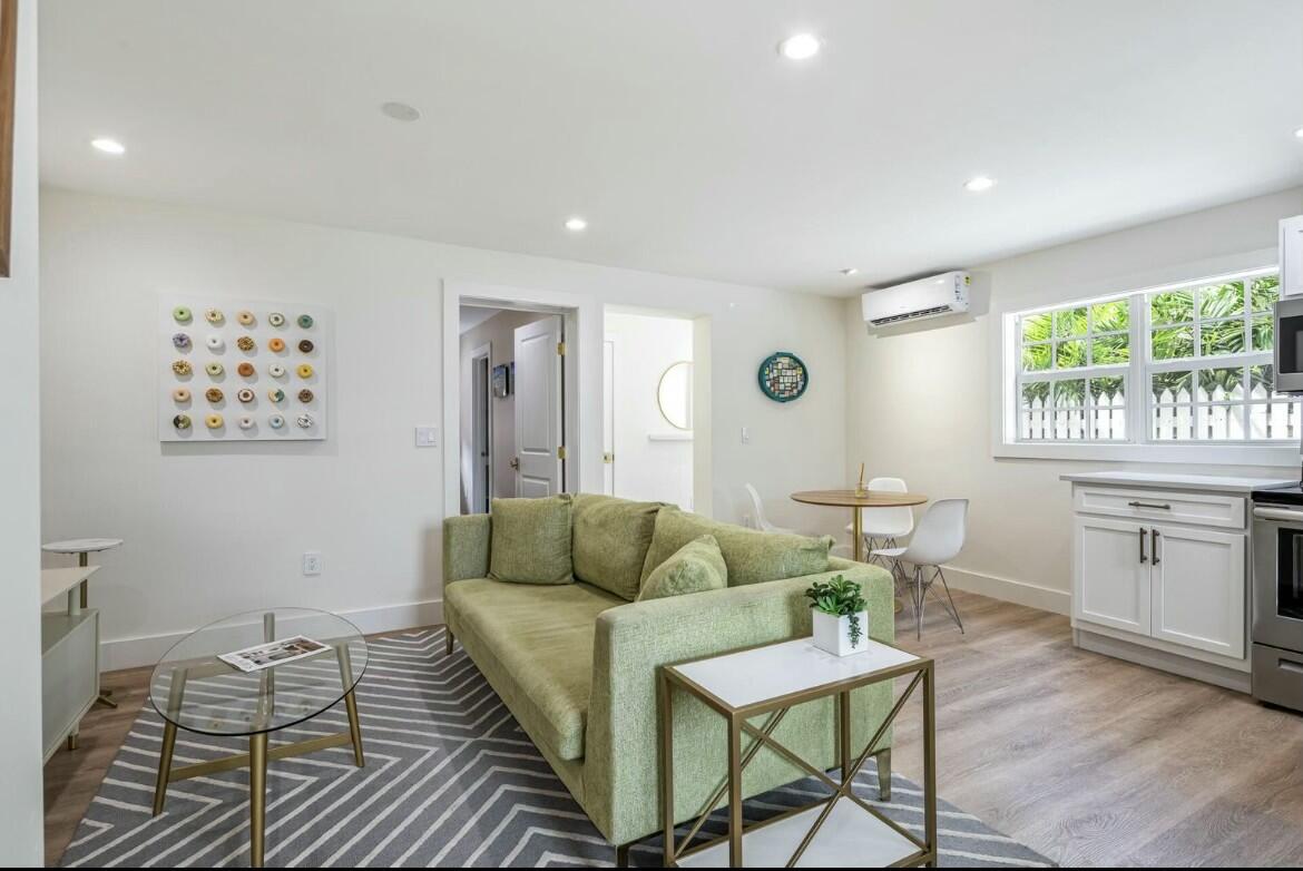 311 Amelia Street Unit: B