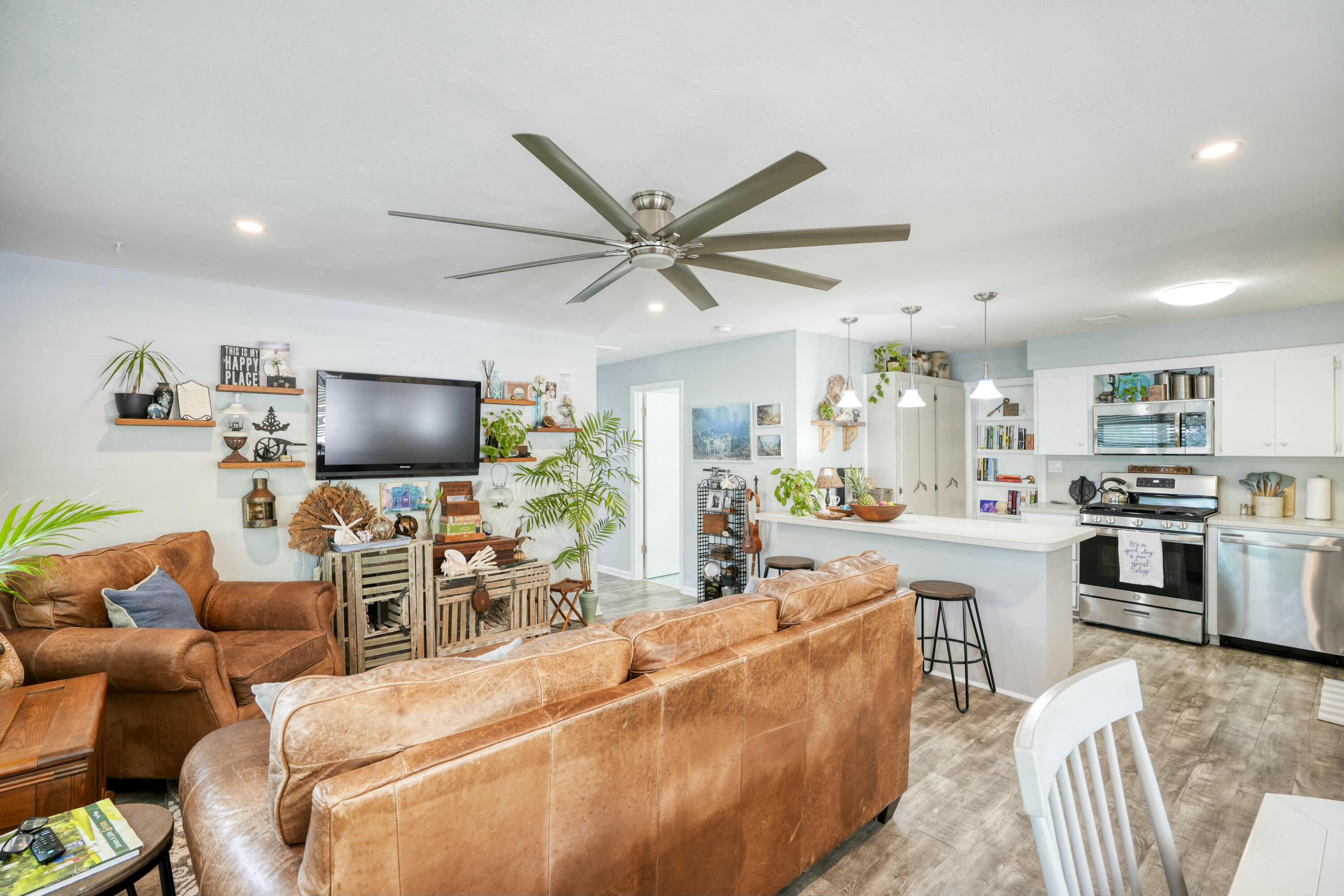 30342 Hibiscus Lane