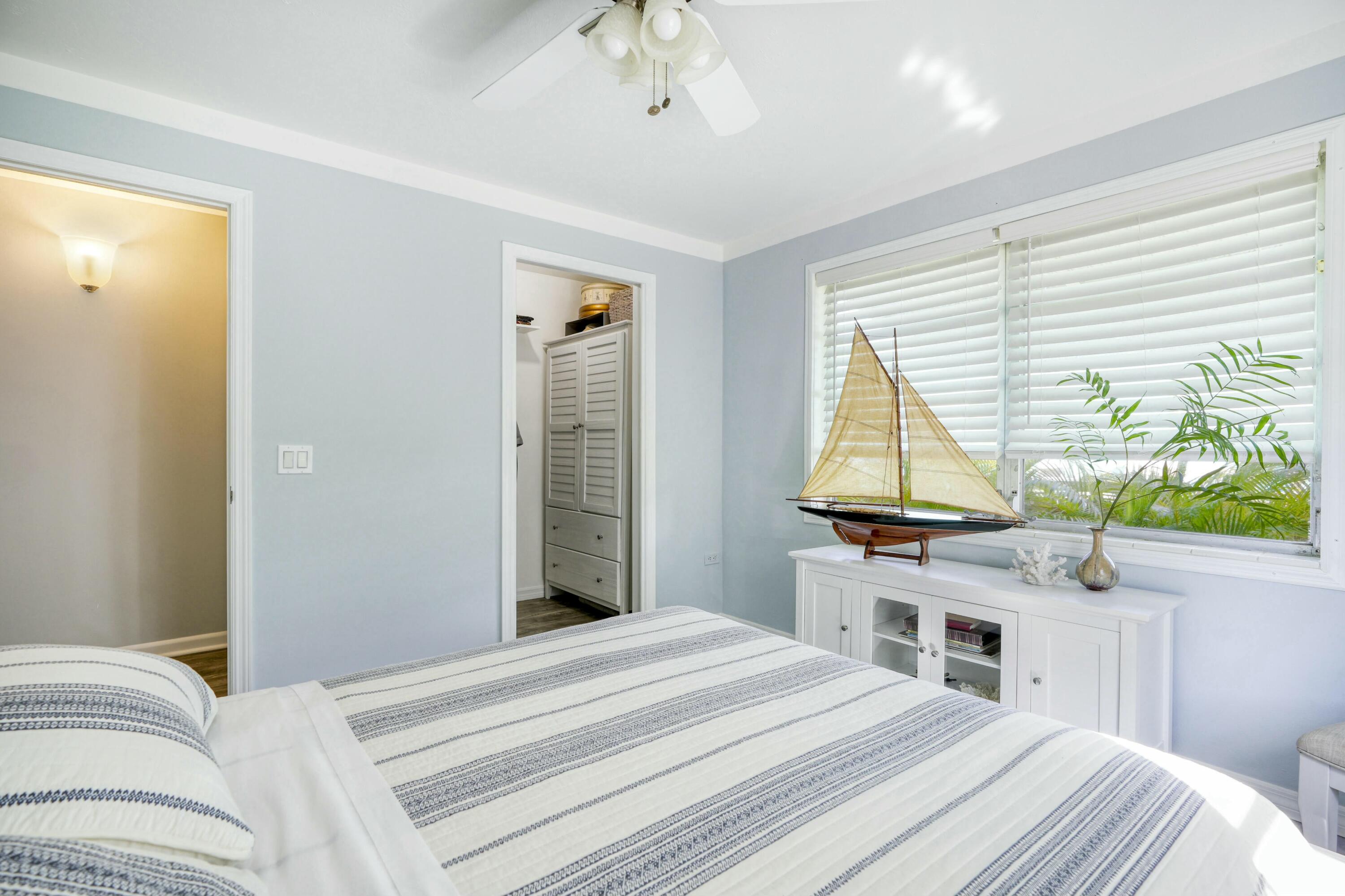 30342 Hibiscus Lane