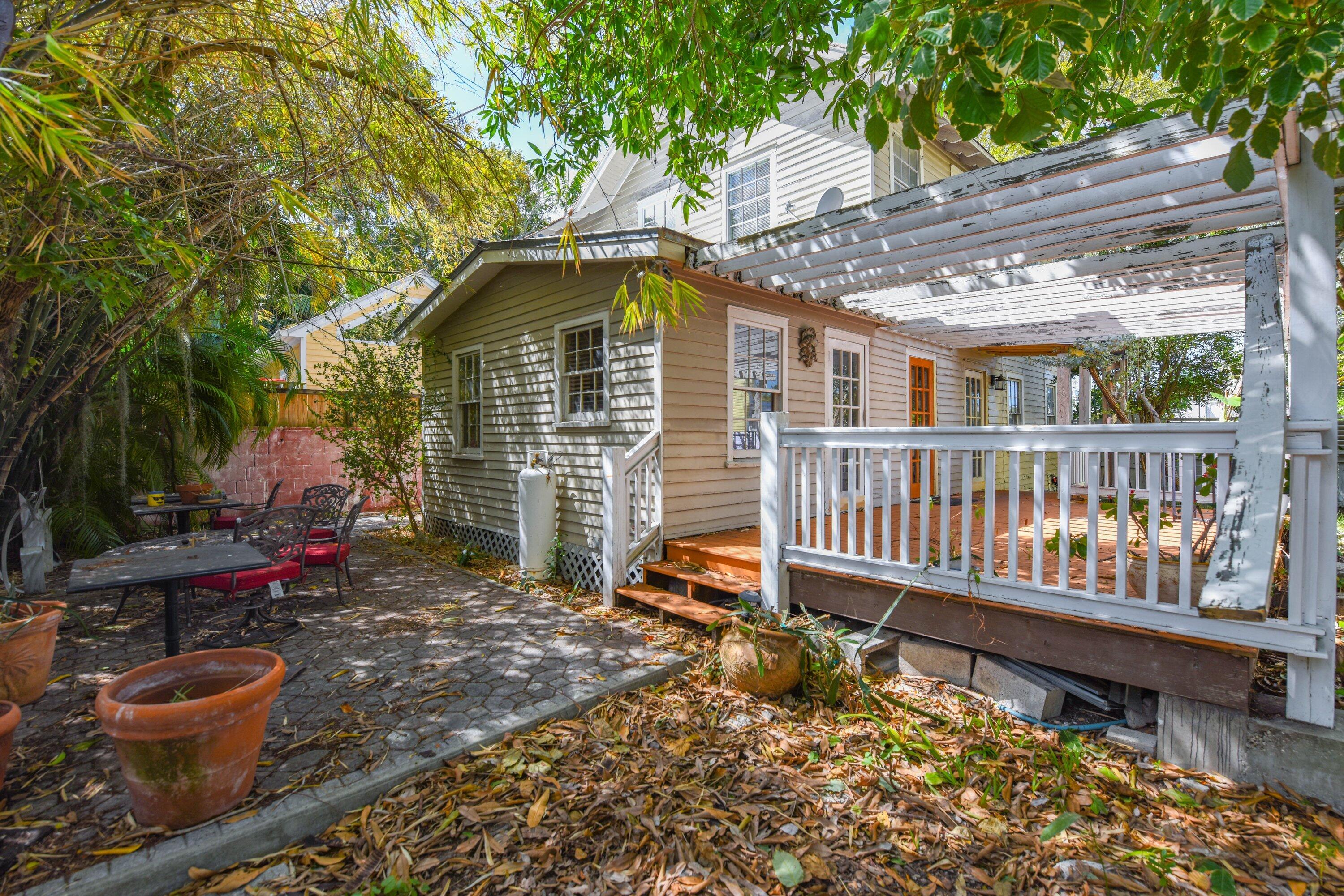 1306 Virginia Street
