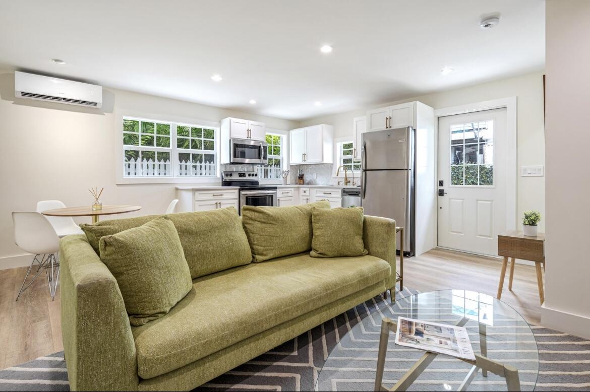 311 Amelia Street Unit: # 1