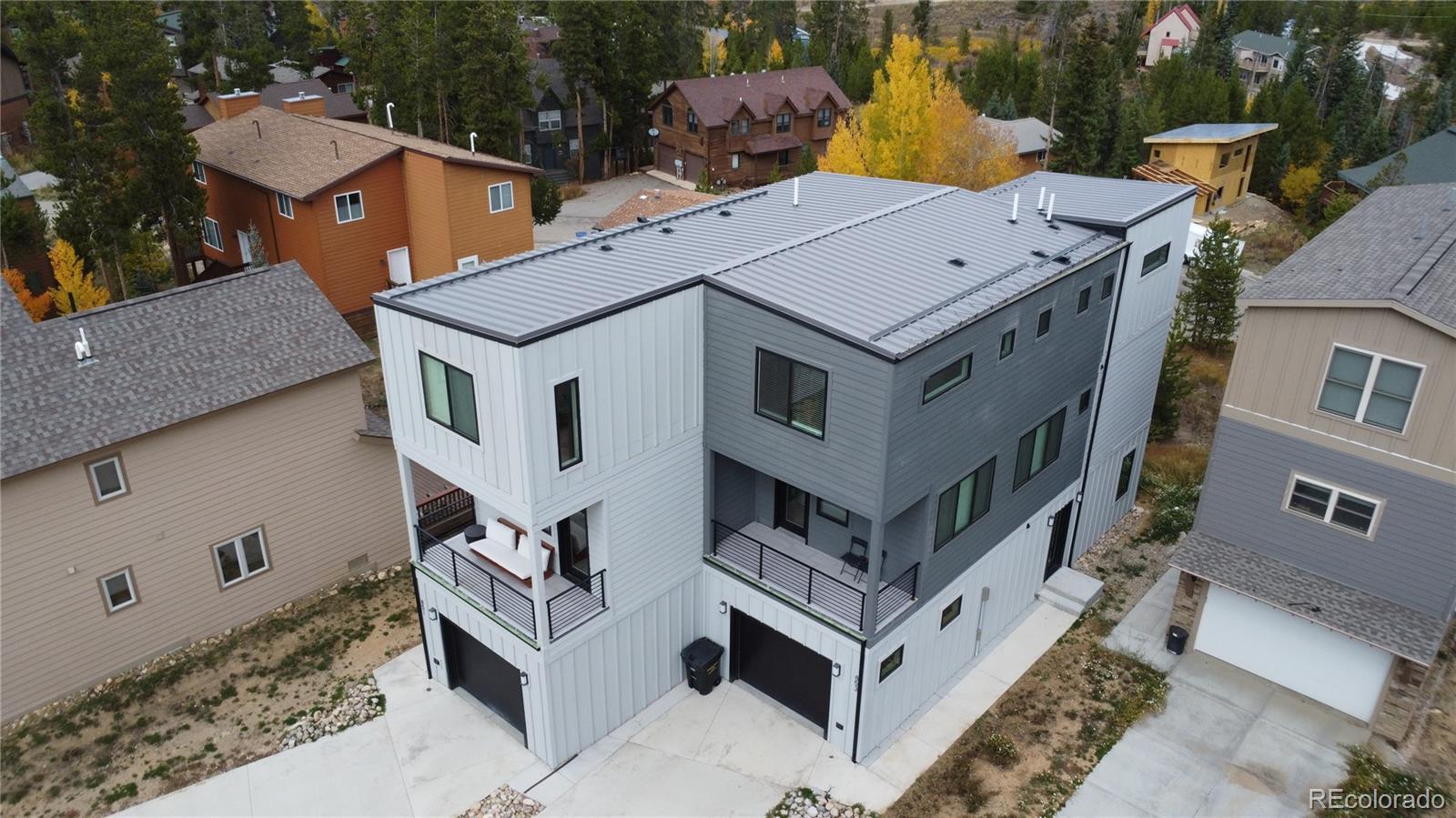 853 Ferret Lane