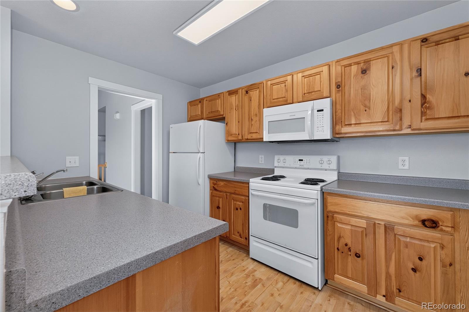 105 Elk Creek Drive Unit: 8