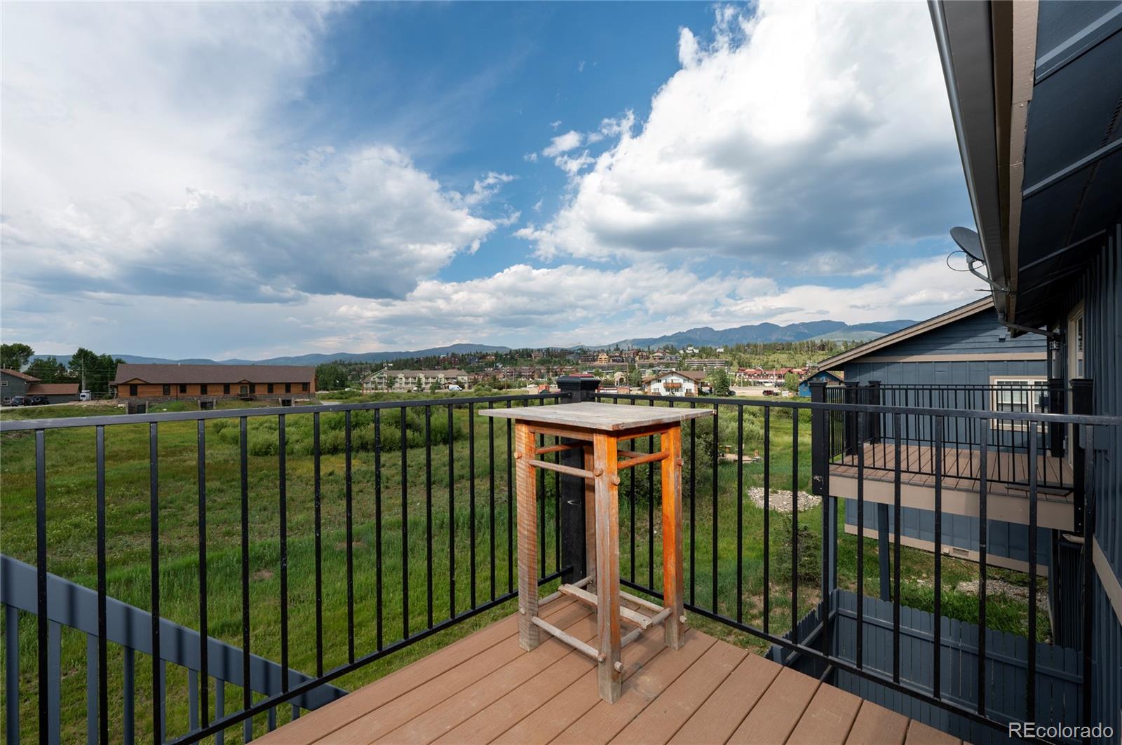 105 Elk Creek Drive Unit: 8