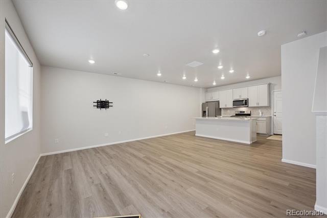 13927 Vispo Way