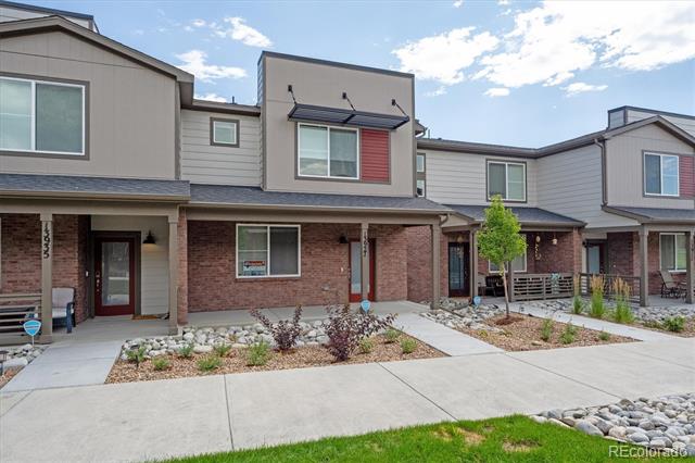 13927 Vispo Way