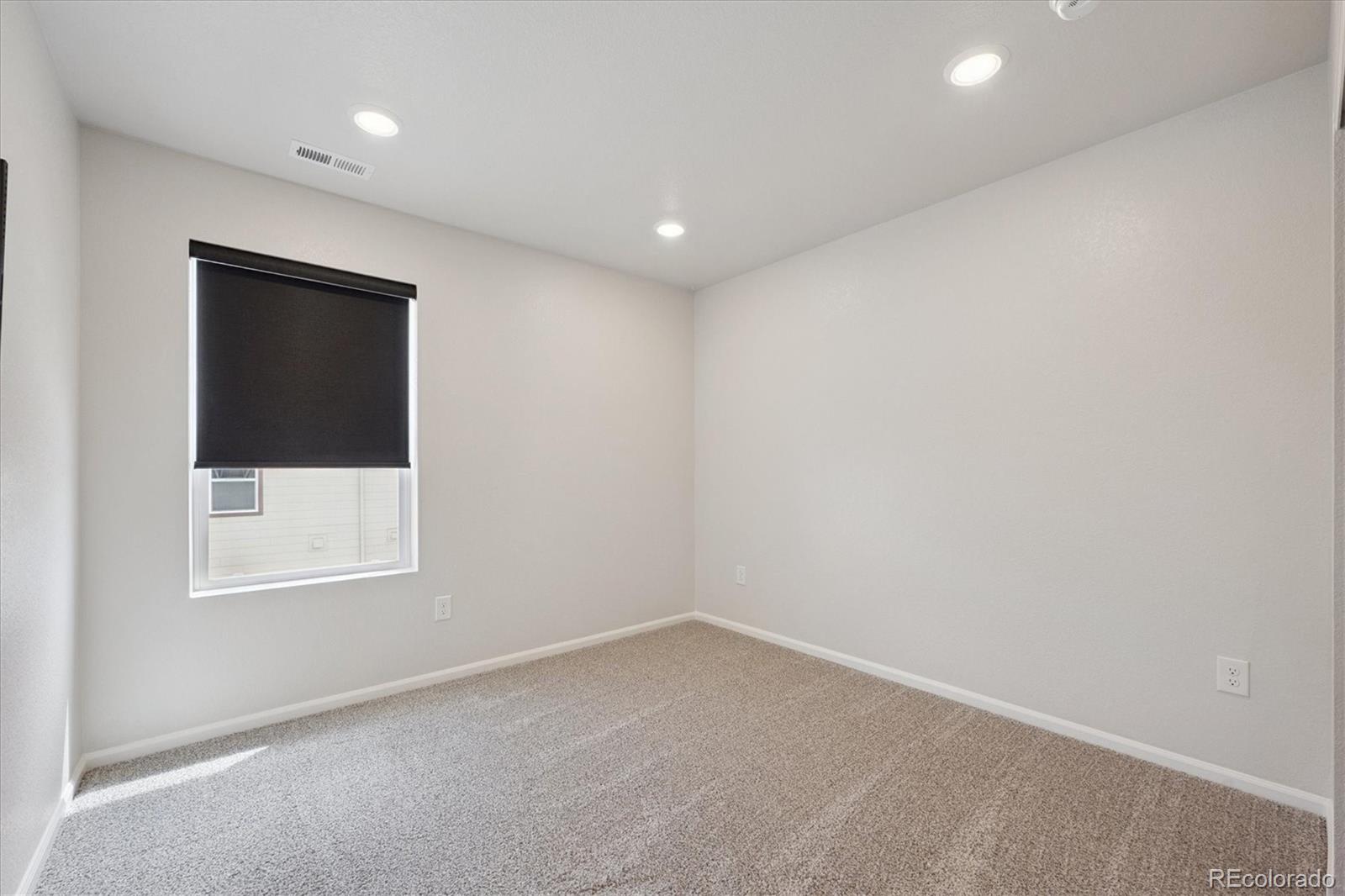 13927 Vispo Way