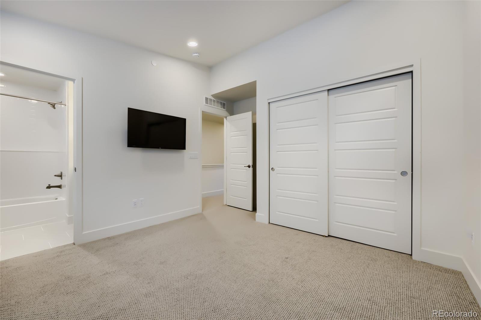 615 Promenade Drive
