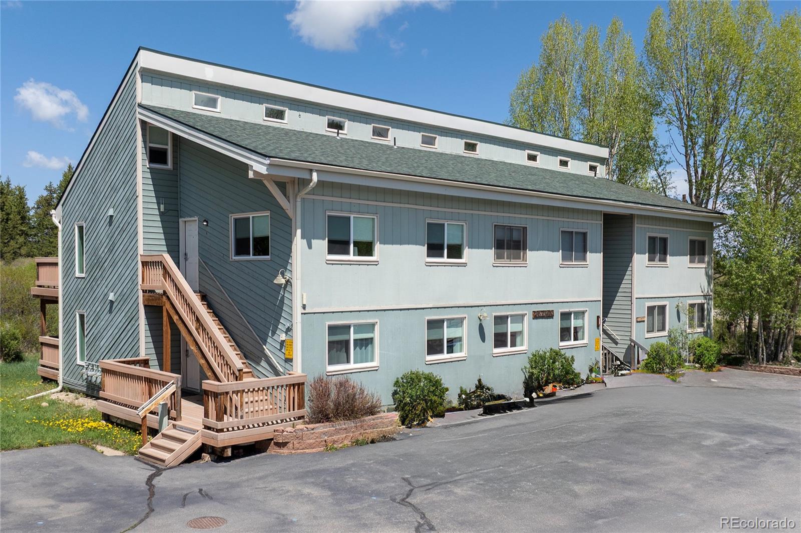 300 Sterling Way Unit: 3