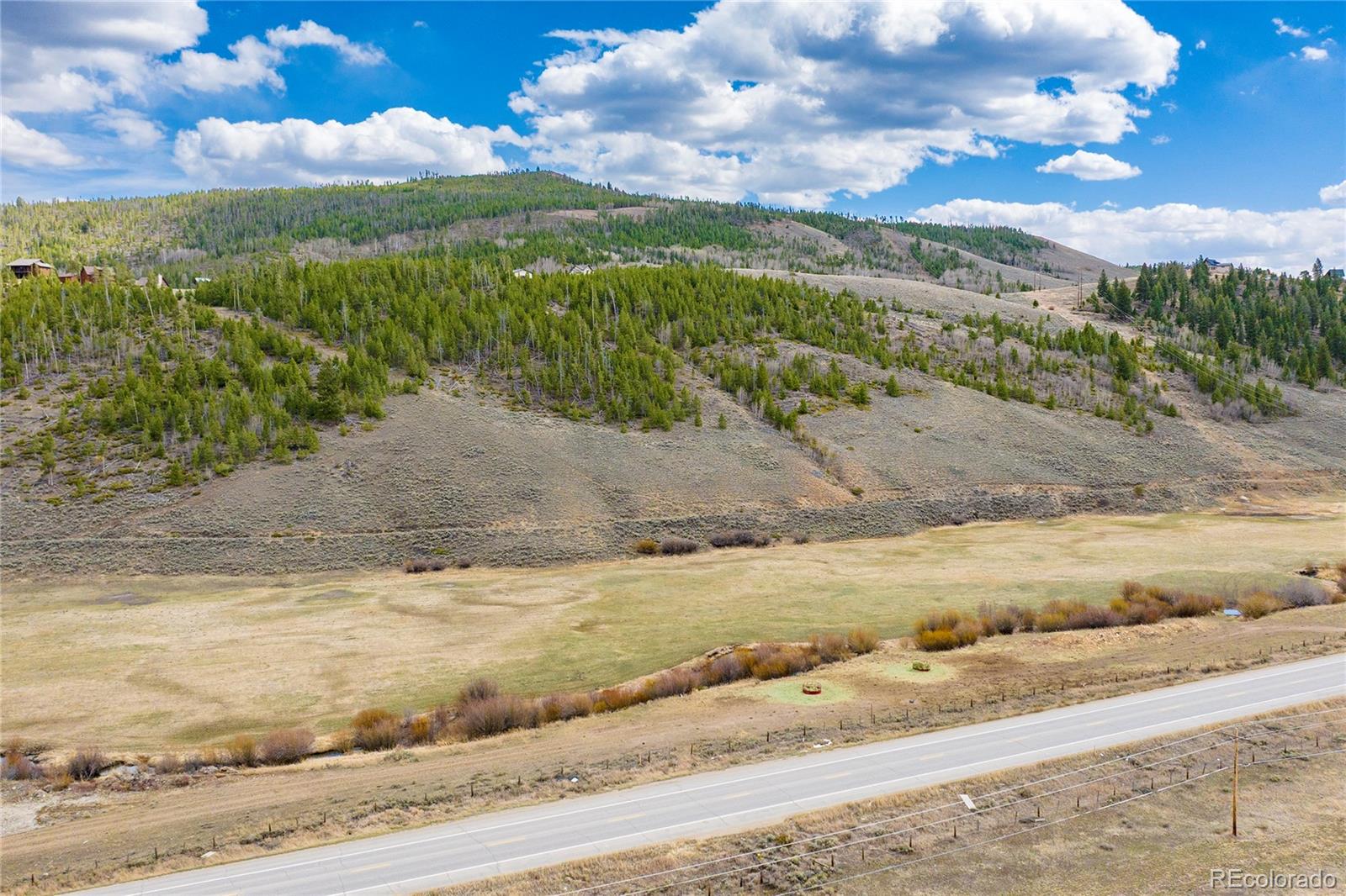 1381 GCR 8952/Ten Mile Creek Drive