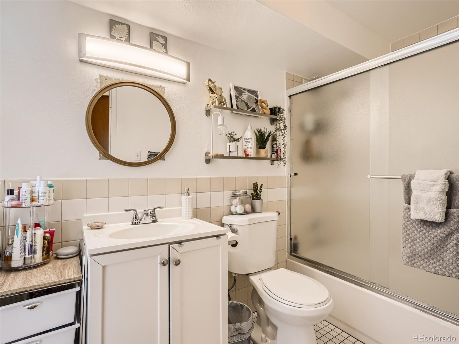 1155 Ash Street Unit: 202