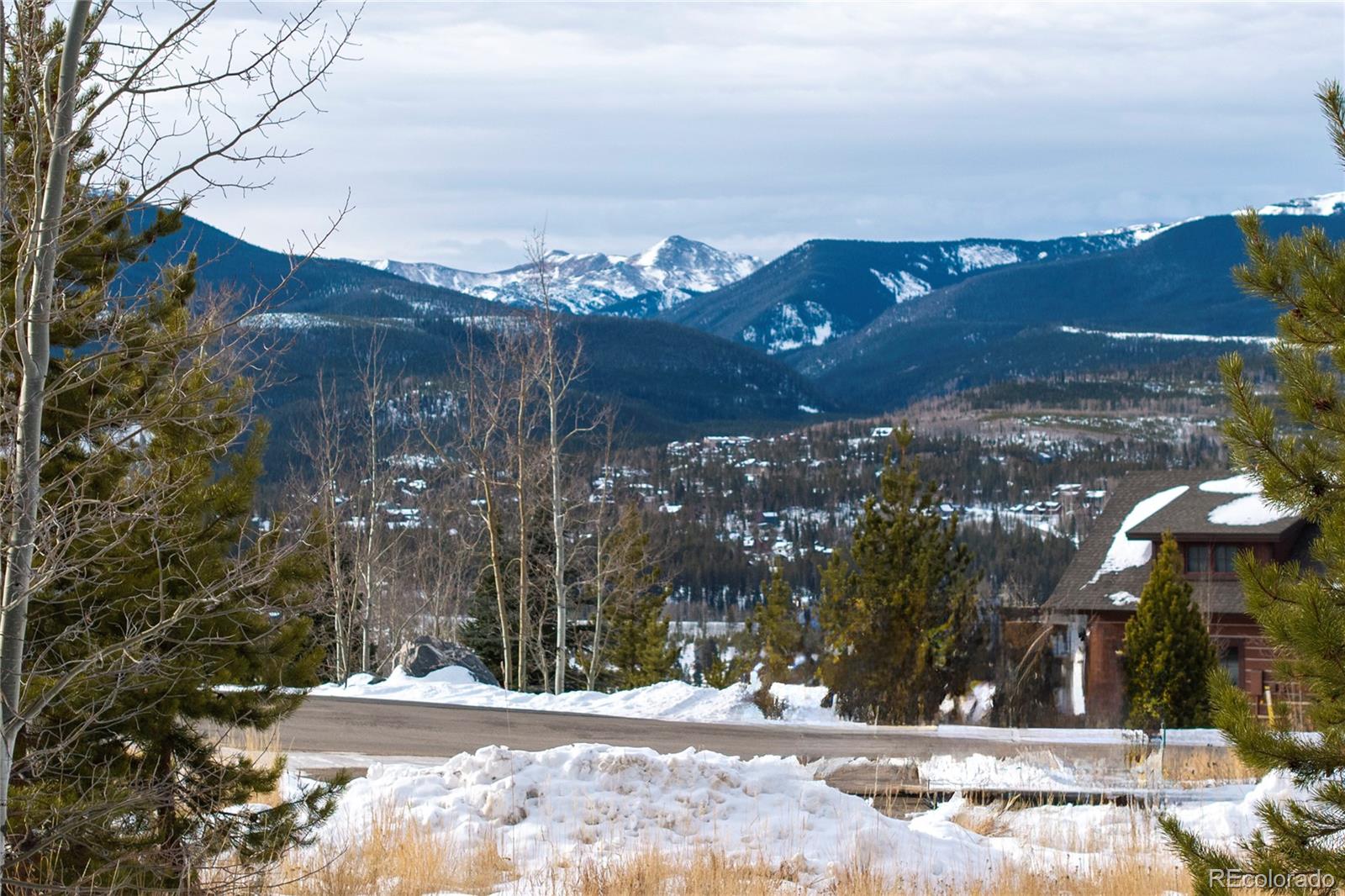1414 Pioneer Trail