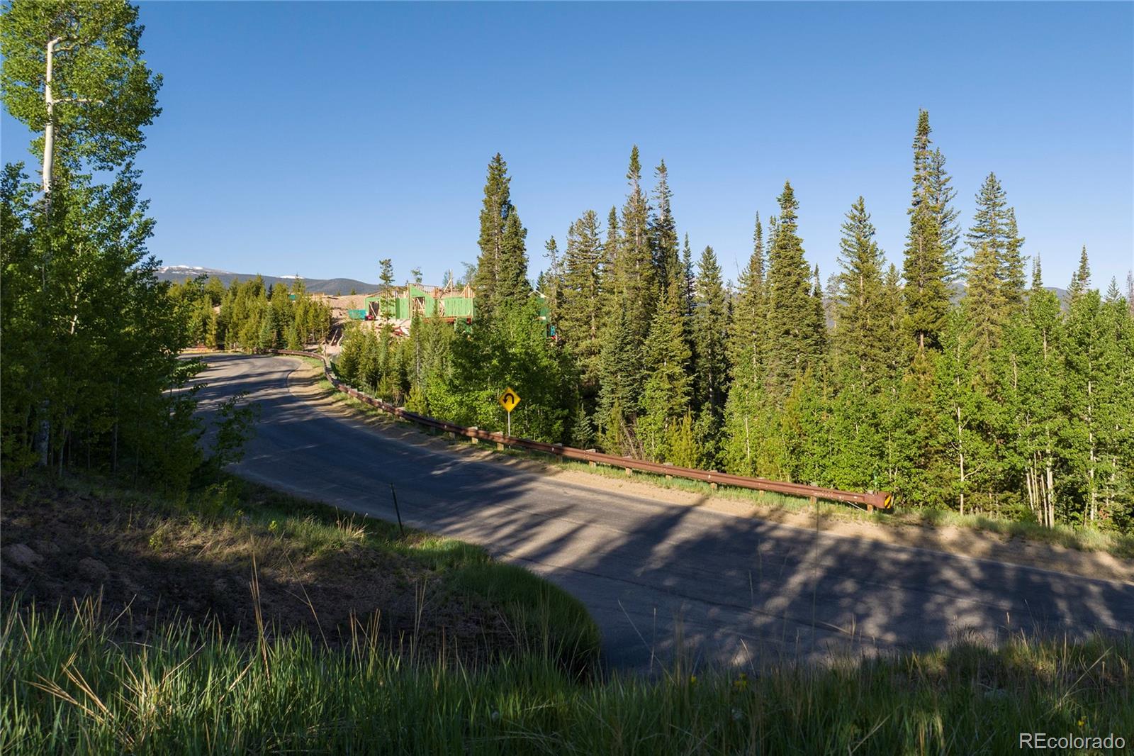 1414 Pioneer Trail