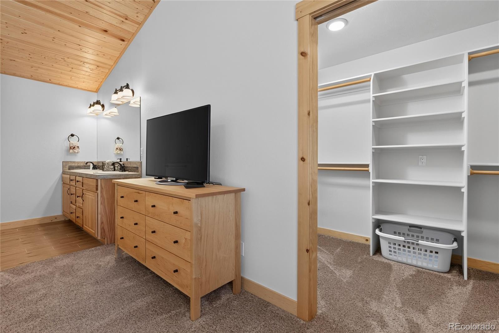 2178 GCR 88/Val Moritz Drive