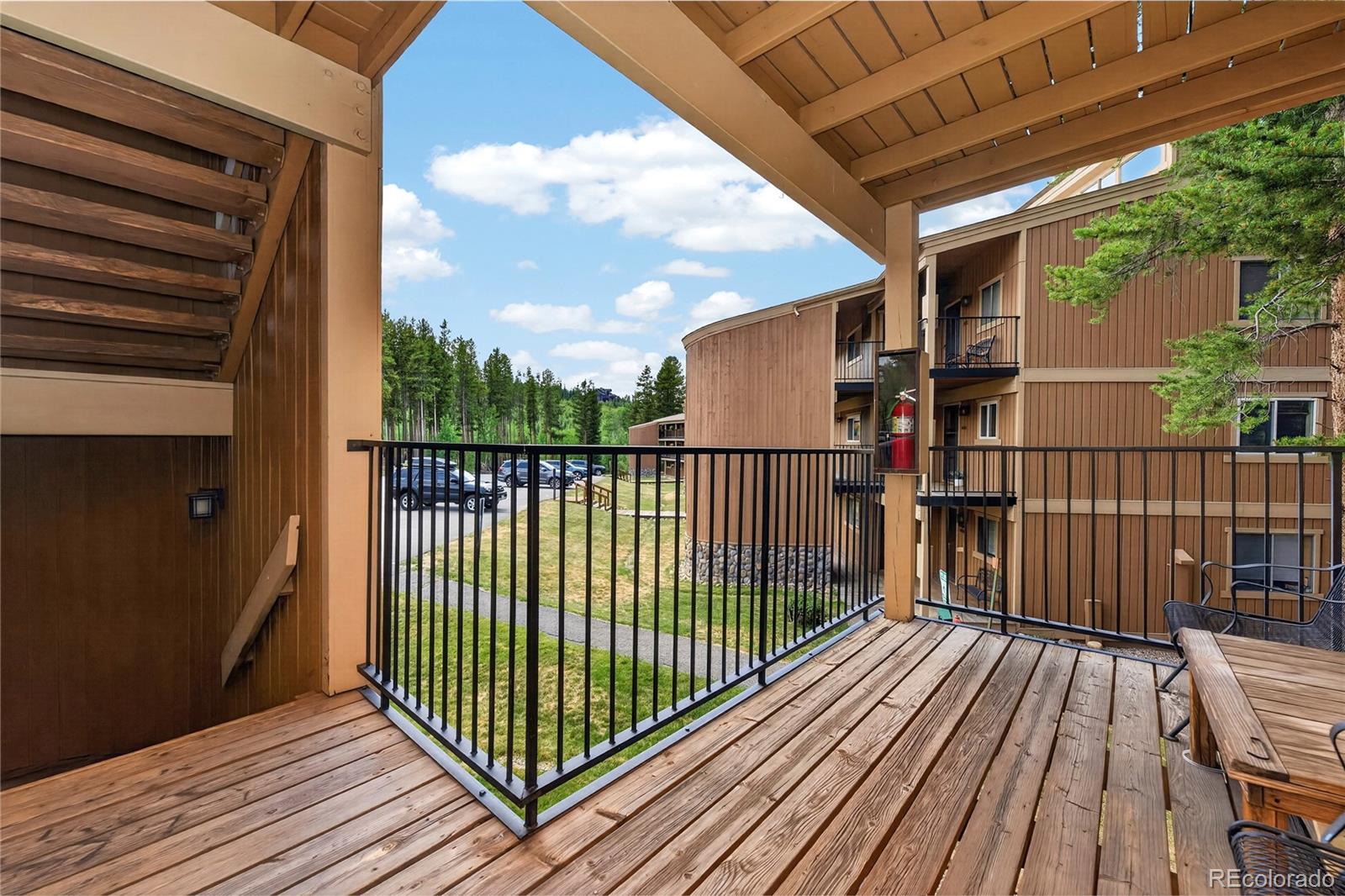 214 GCR 702/Village Dr Unit: 17-201