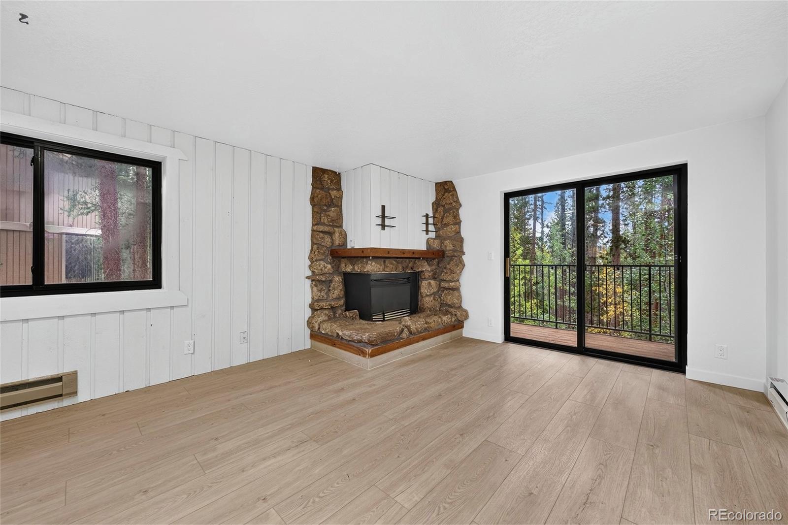 214 GCR 702/Village Dr Unit: 17-201