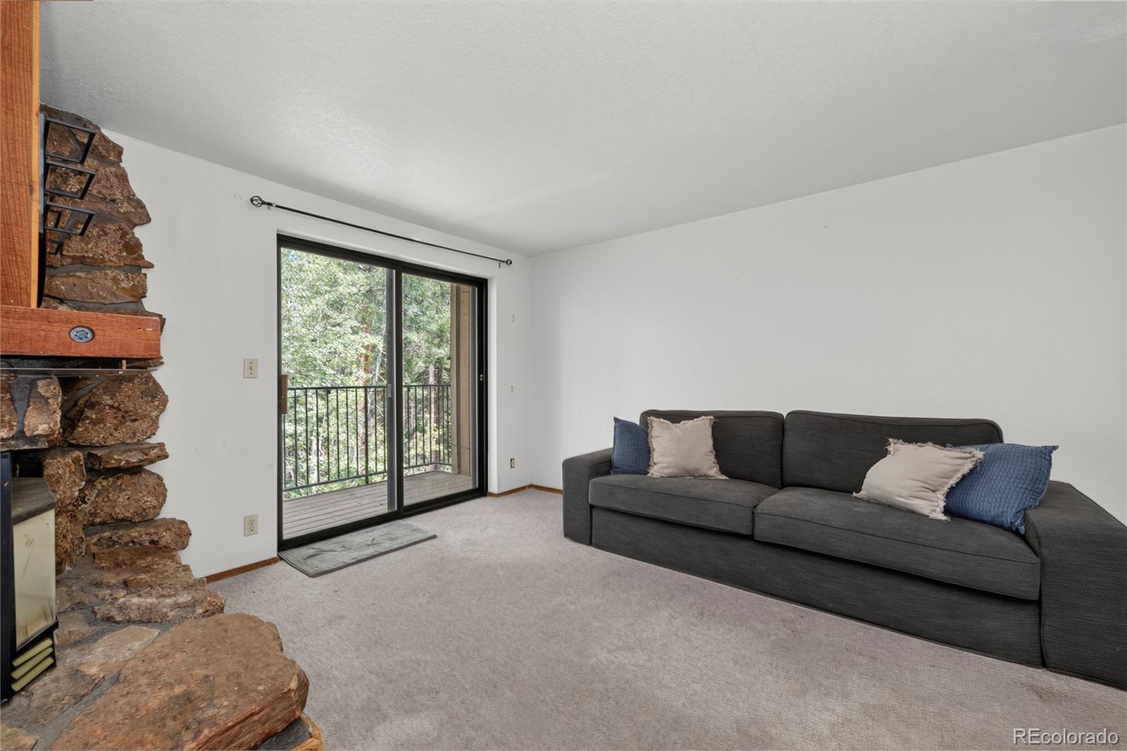 214 GCR 702/Village Dr Unit: 17-201