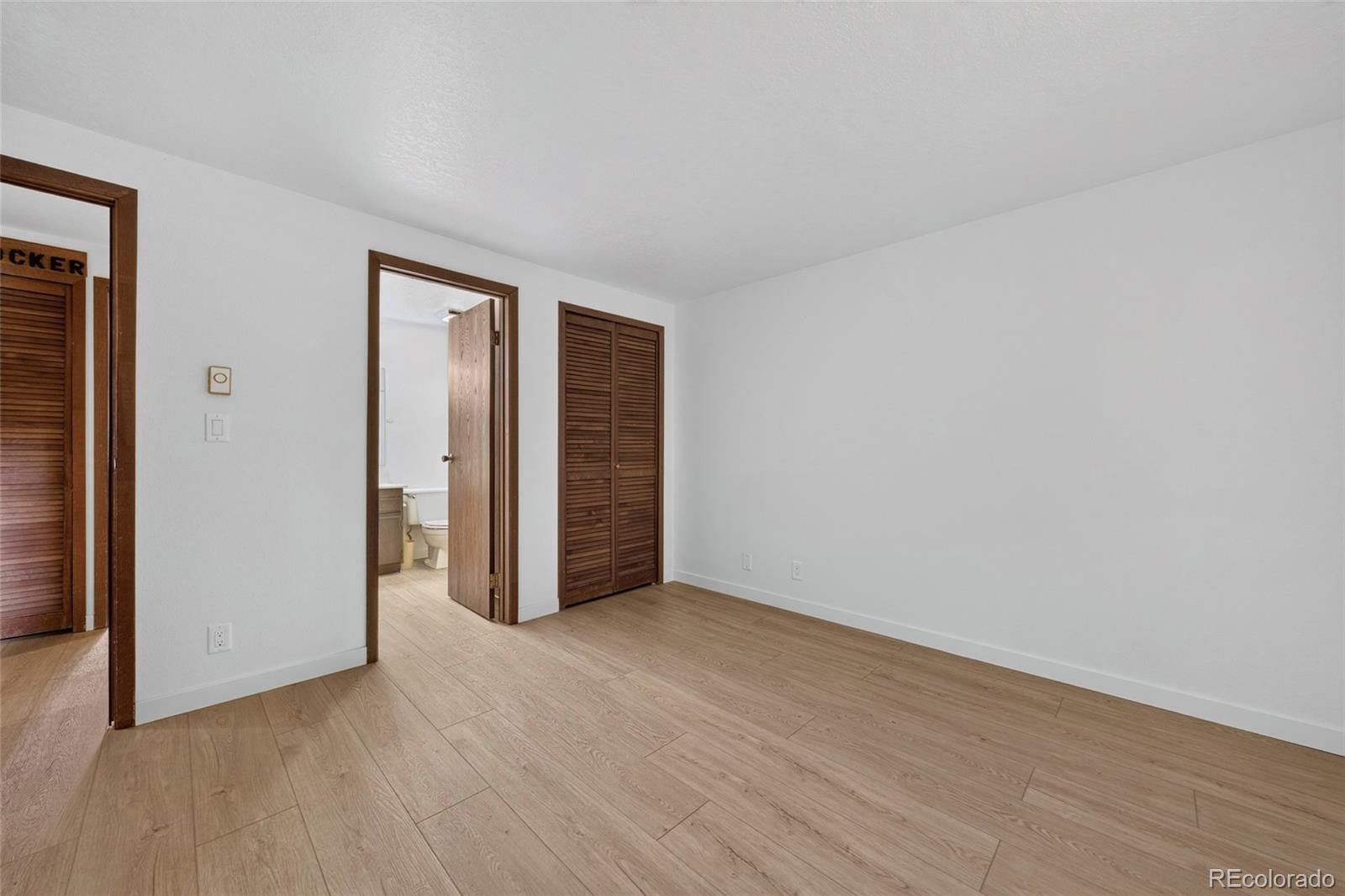 214 GCR 702/Village Dr Unit: 17-201