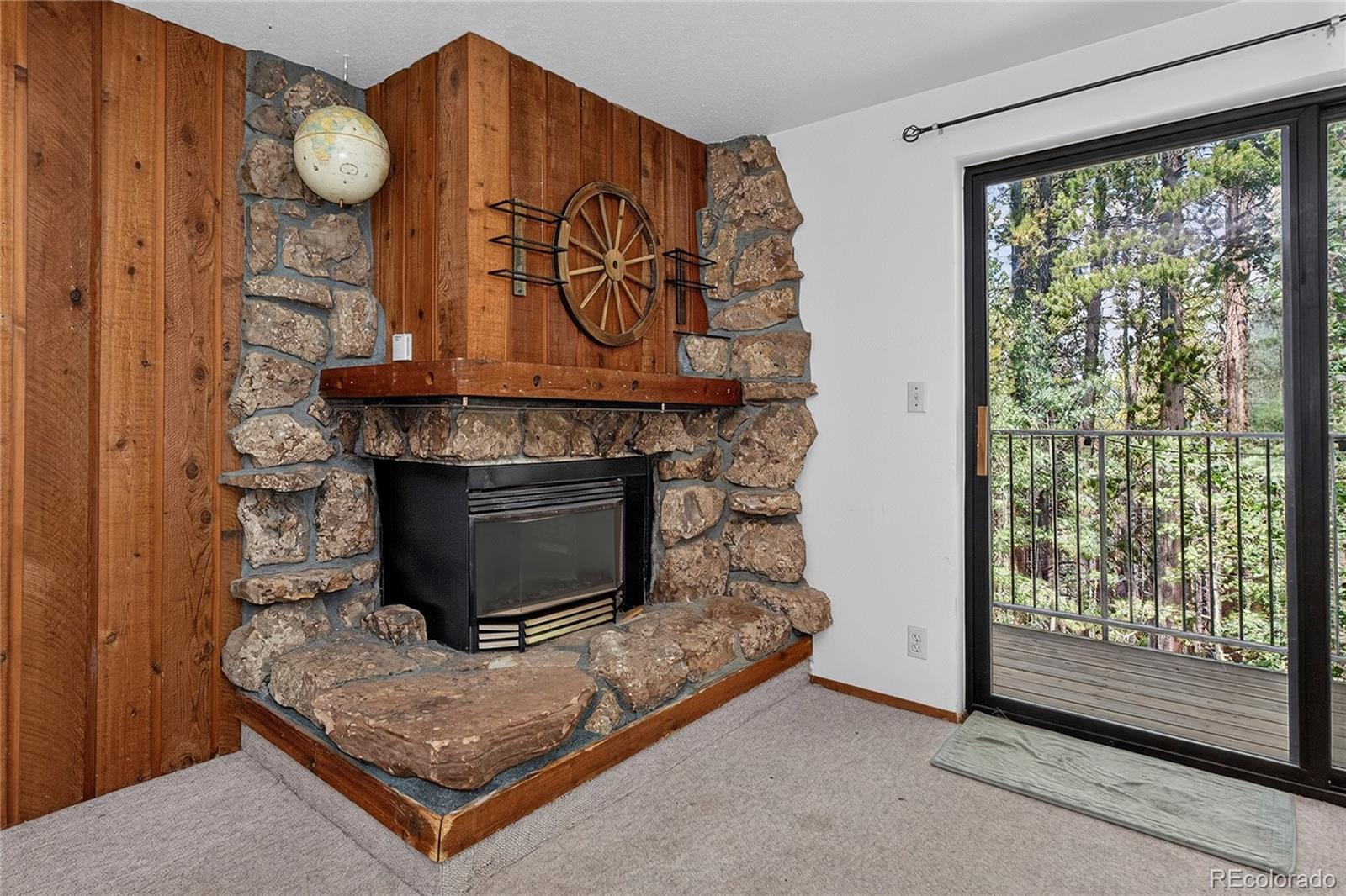 214 GCR 702/Village Dr Unit: 17-201