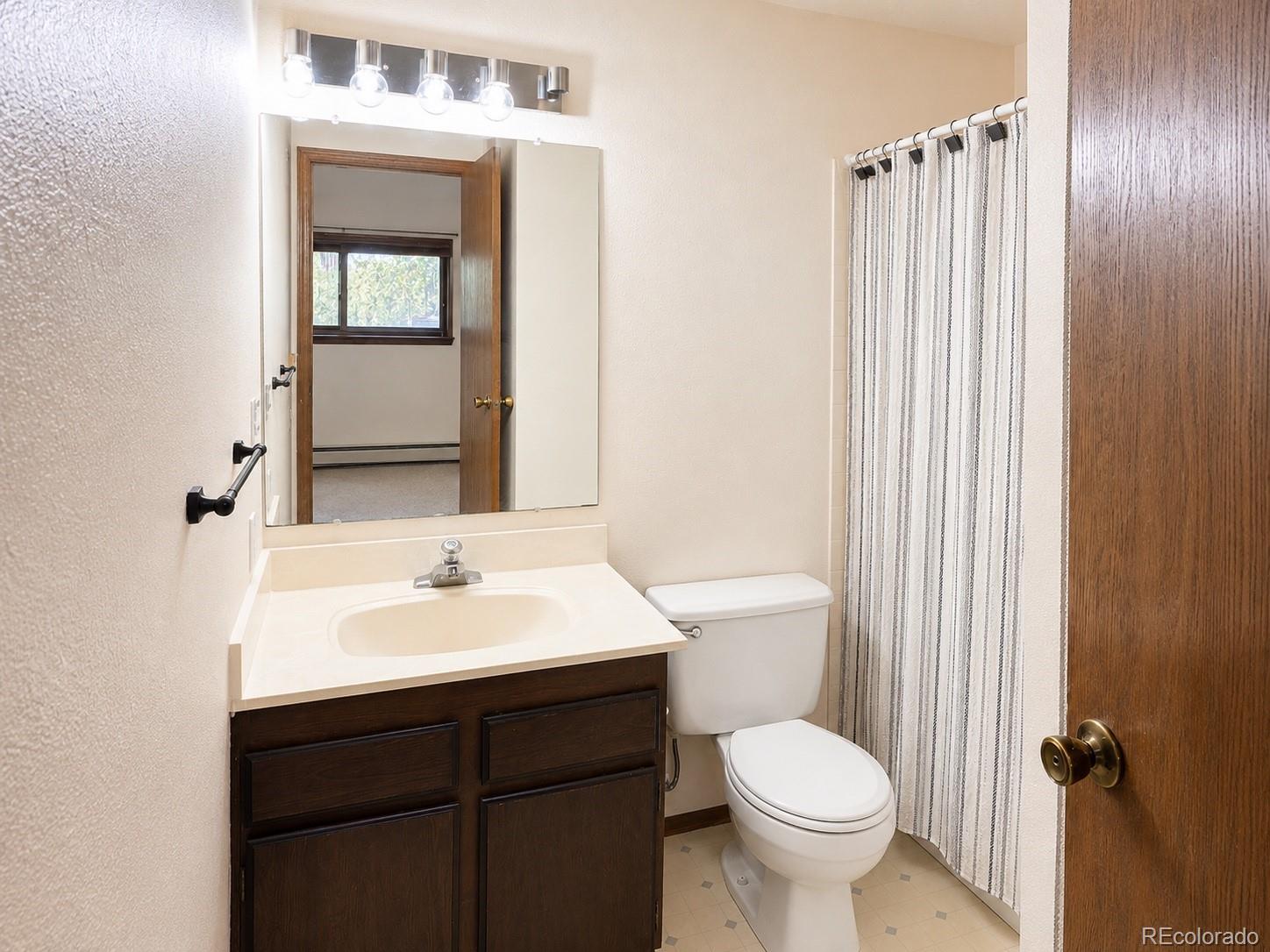 214 GCR 702/Village Dr Unit: 17-201