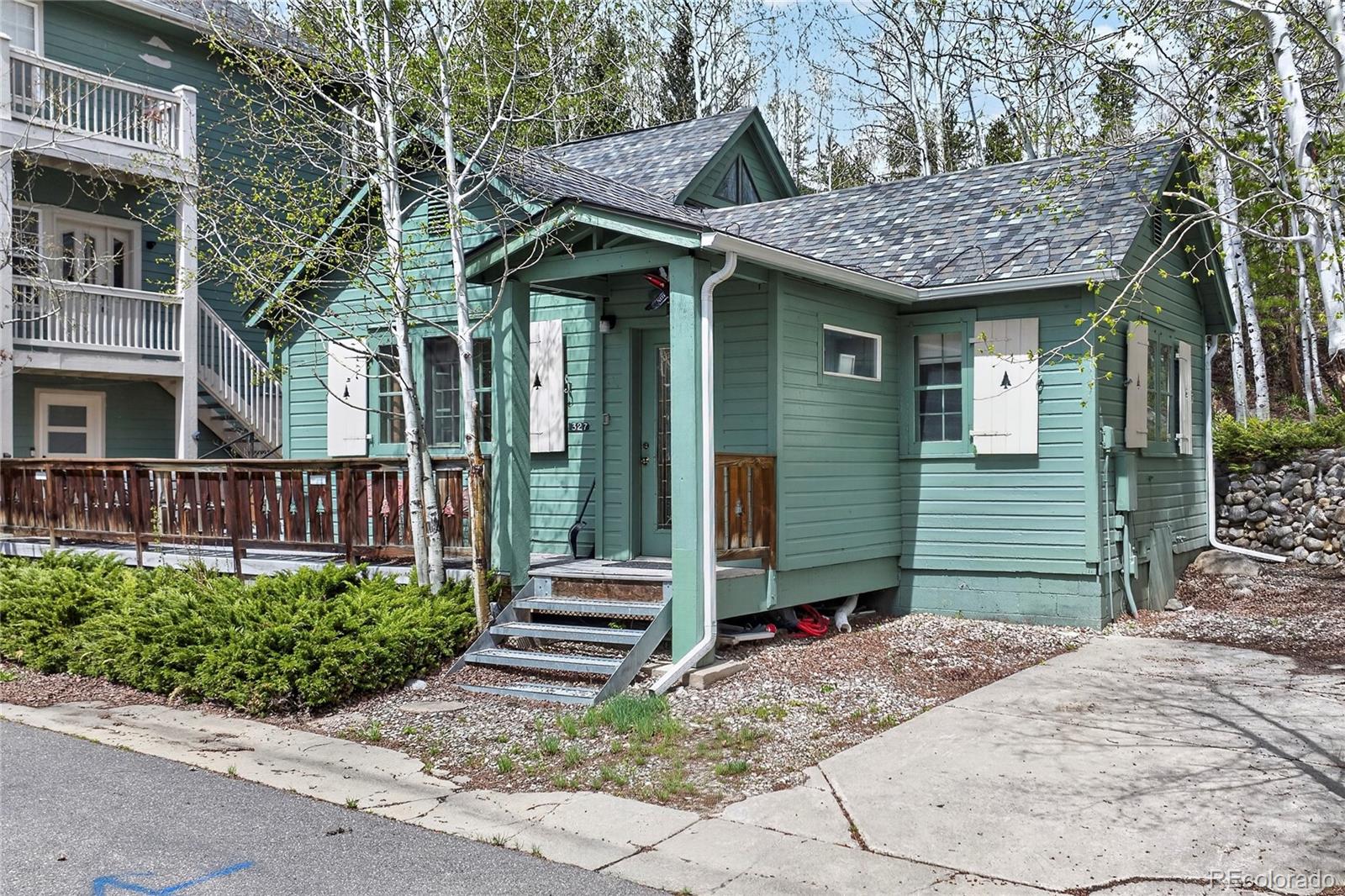 327 Vasquez Road Unit: E1