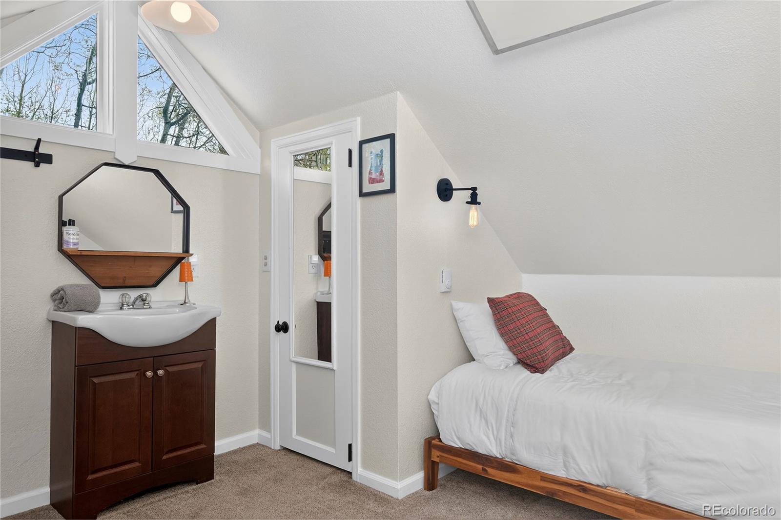 327 Vasquez Road Unit: E1