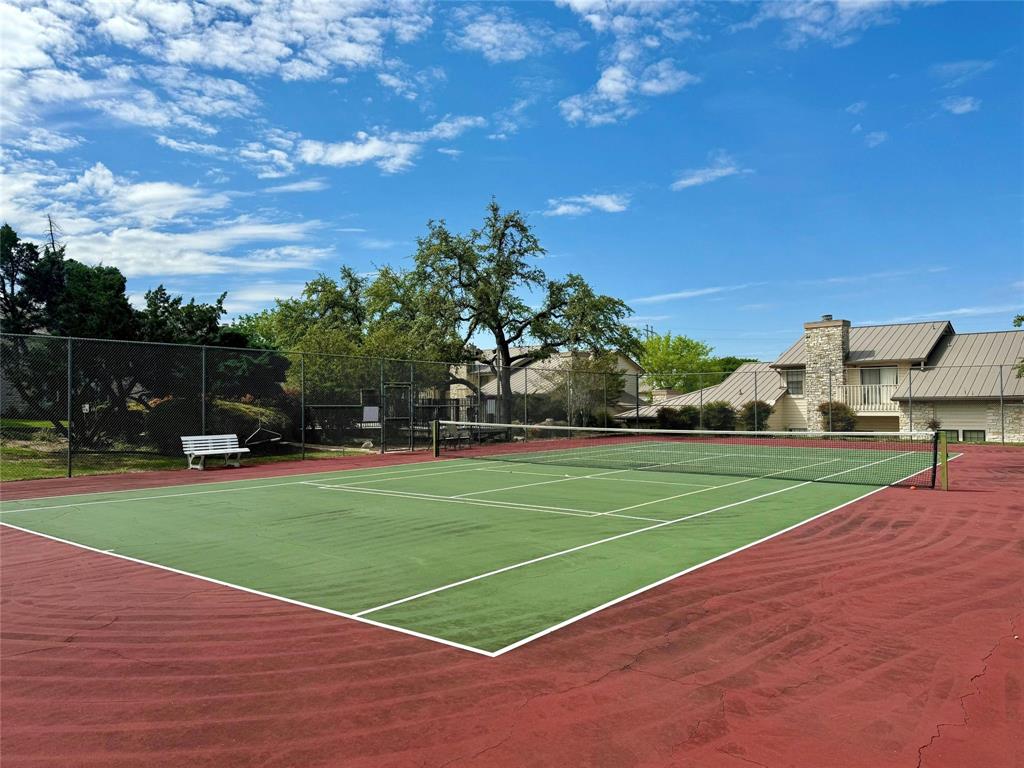 2201 Lakeway BLVD Unit: 25