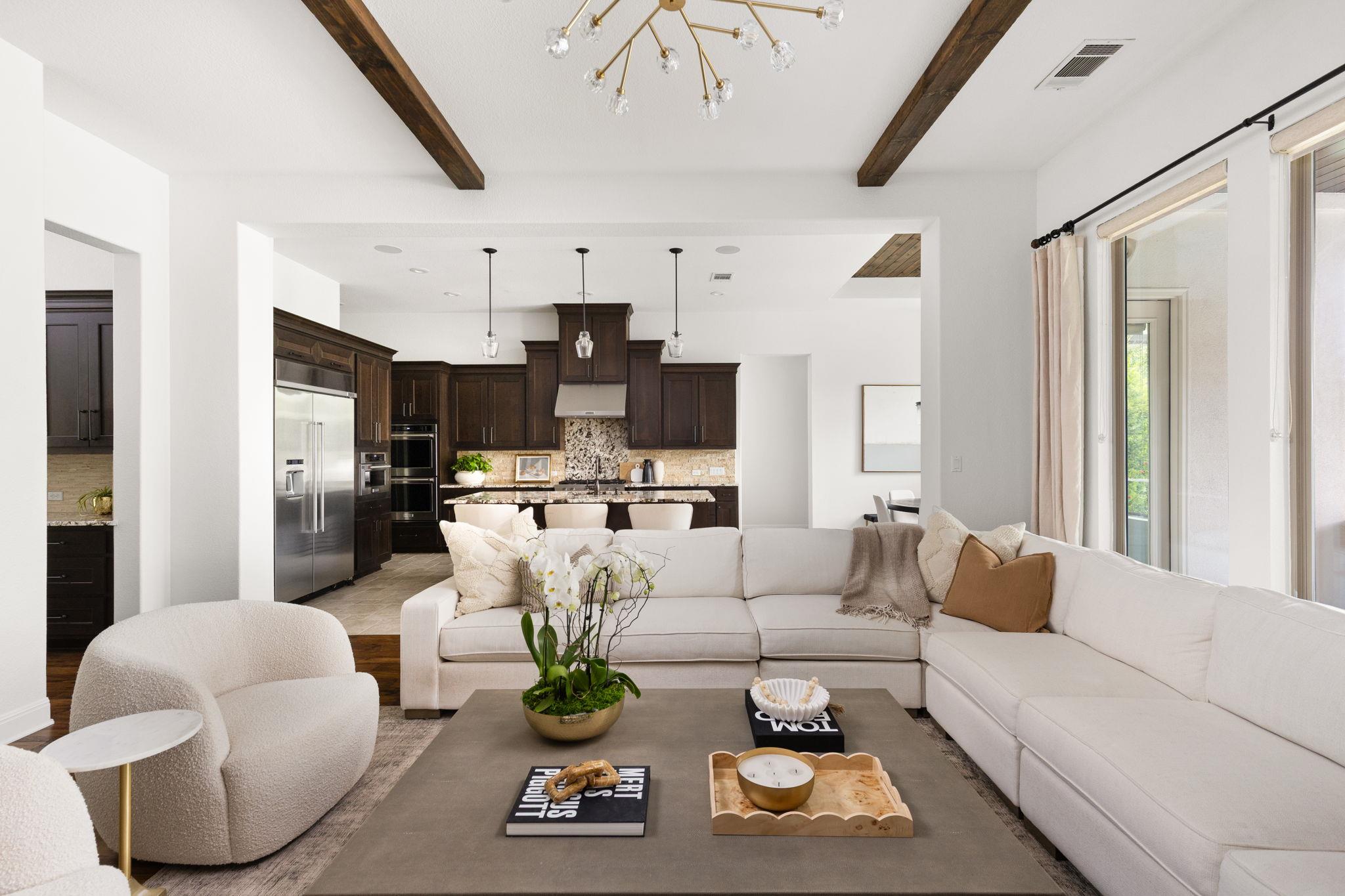 16812 Broomweed CV
