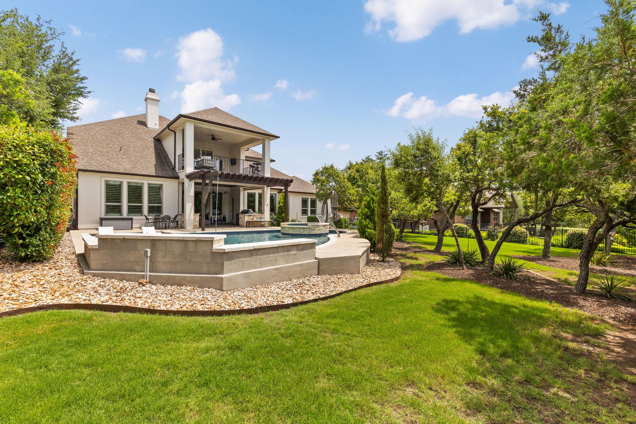 16812 Broomweed CV
