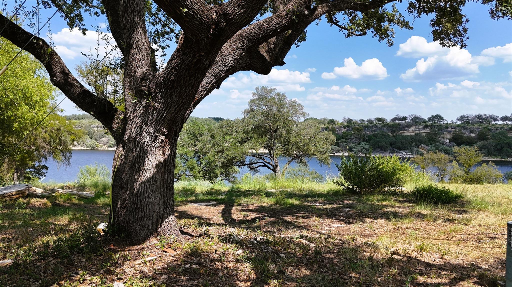 1015 Lake Shore Lot 72 DR, Spicewood