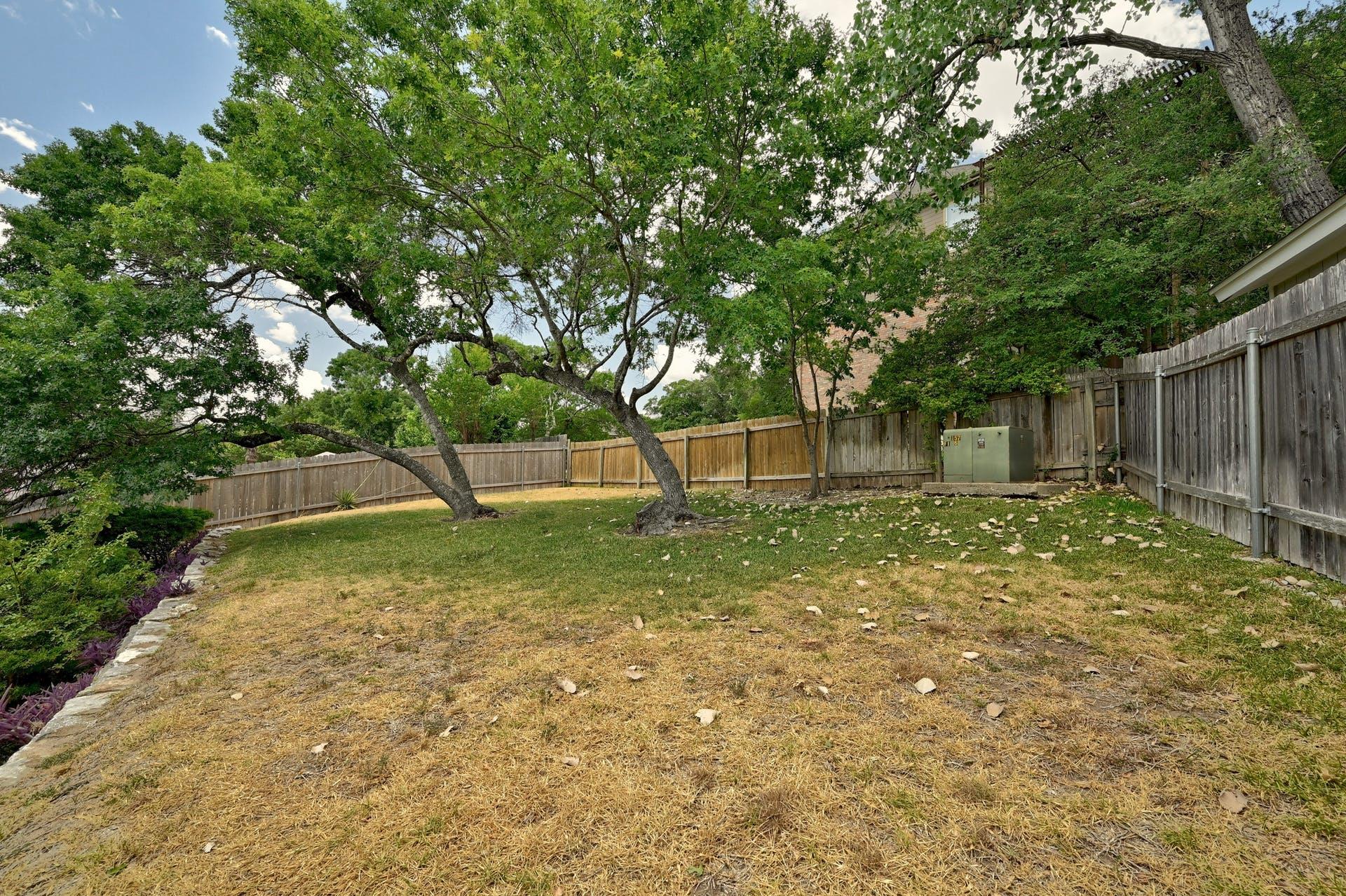 6304 Indian Canyon DR