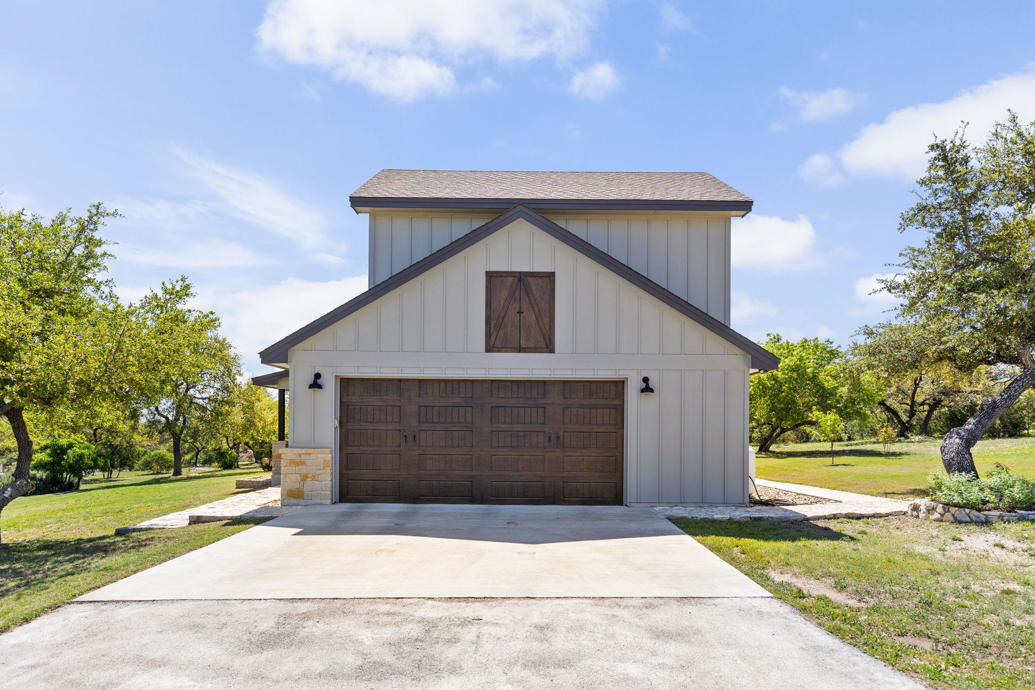 18105 Austin BLVD
