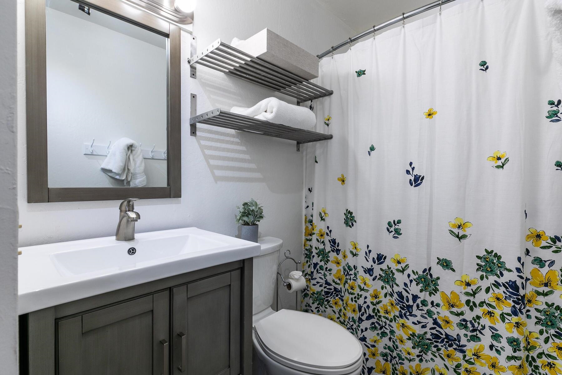 11711 Snowpeak Way Unit: 557