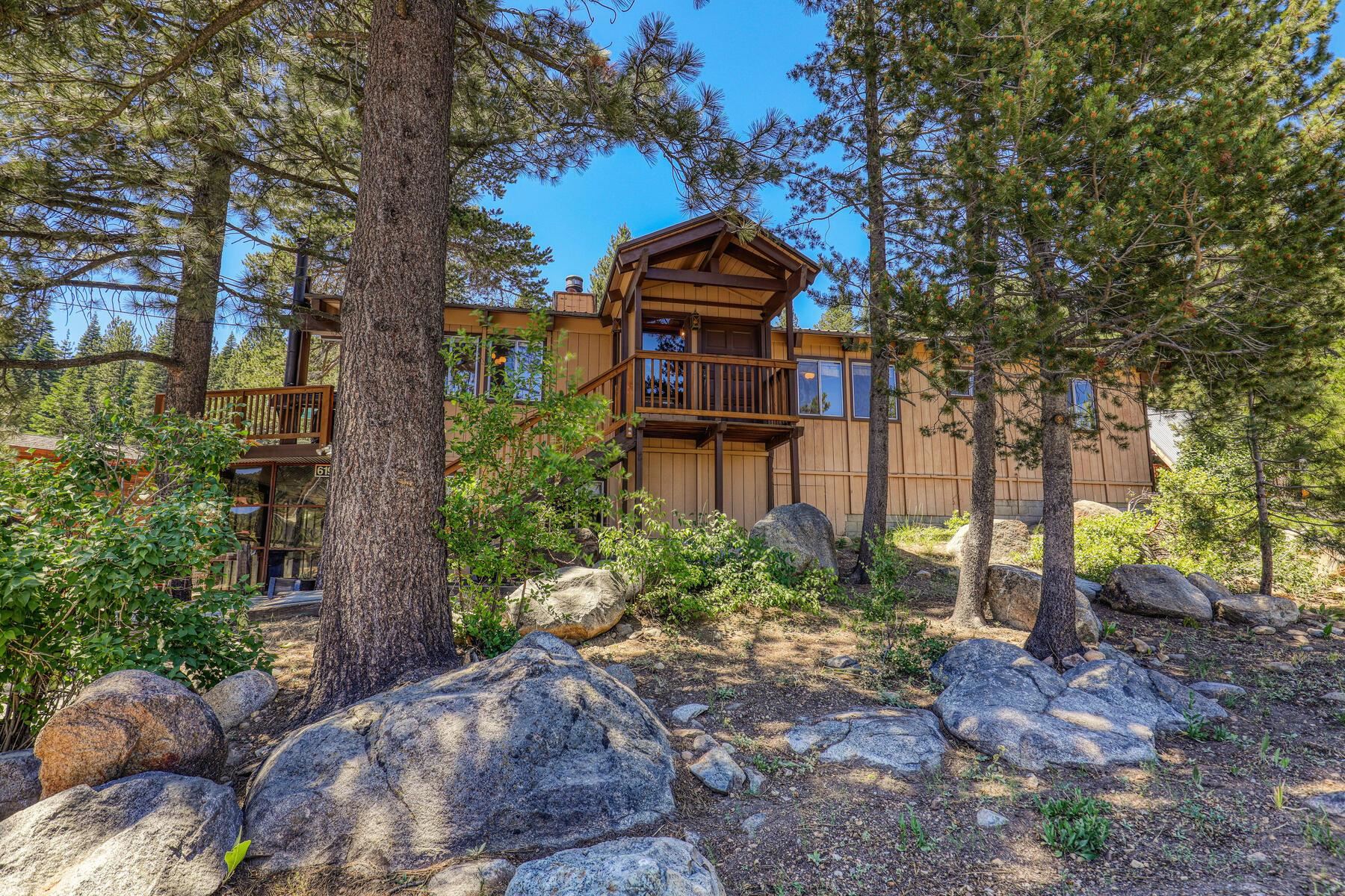 619 Victor Place